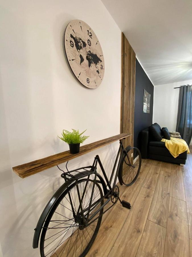 Niron Apartamenty Plac Konstytucji Pila Ngoại thất bức ảnh